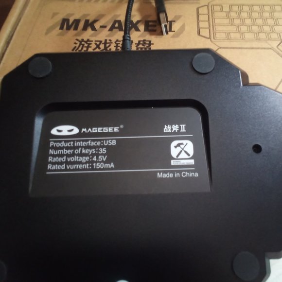 MageGee One Handed Professional Gaming Keyboard B3 0131 - Picture 4 of 5